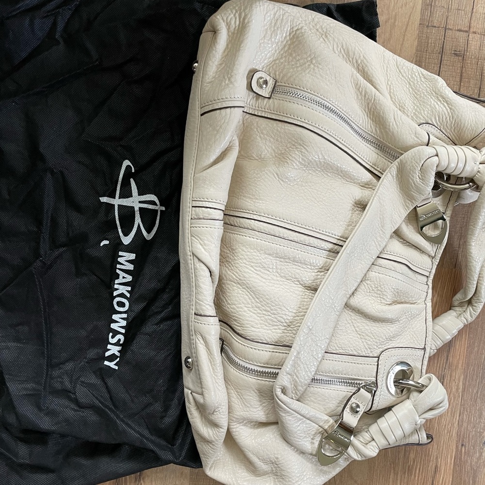 B. Makowsky Purse